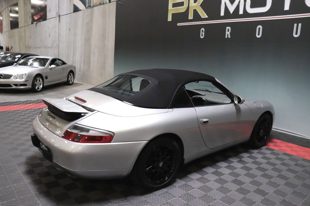 Used 2000 Porsche 911 Cabriolet image 60