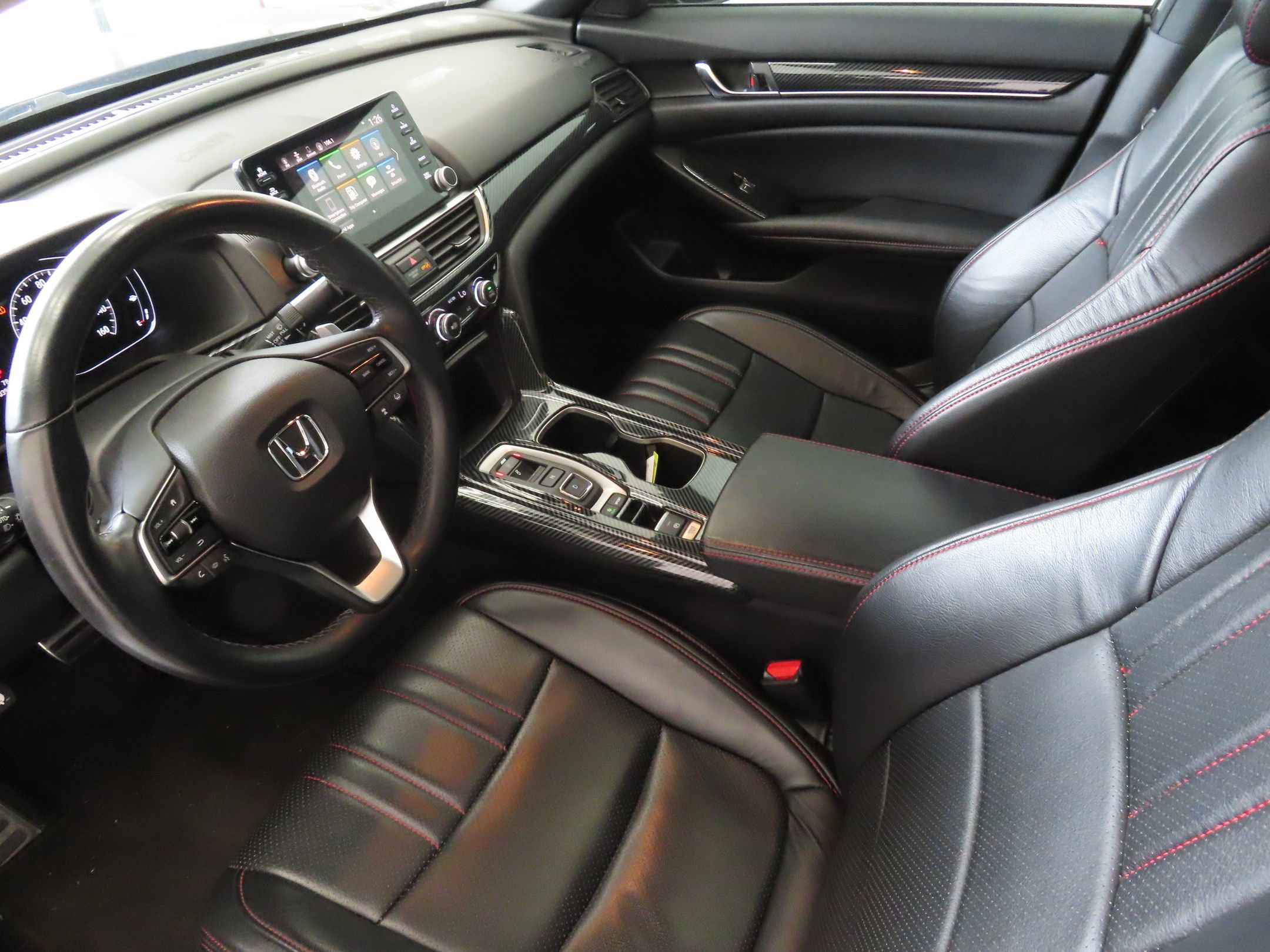 Used 2018 Honda Accord Sport image 23