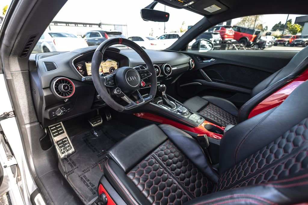 Used 2019 Audi TT RS w/ Technology Package image 25