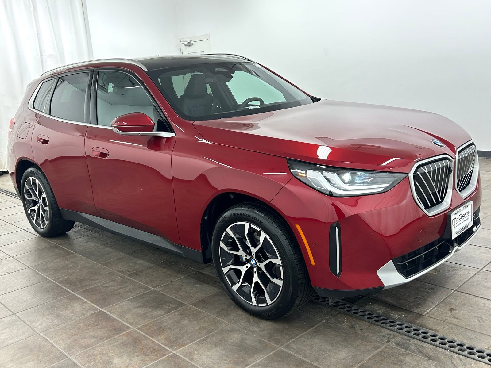 Used 2025 BMW X3 xDrive30i w/ Premium Package image 6