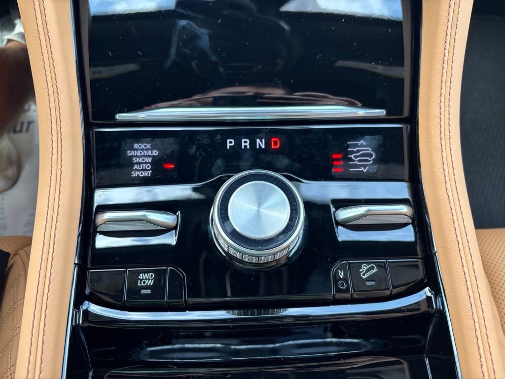 New 2027 Jeep Grand Cherokee Summit AWD/4WD image 4