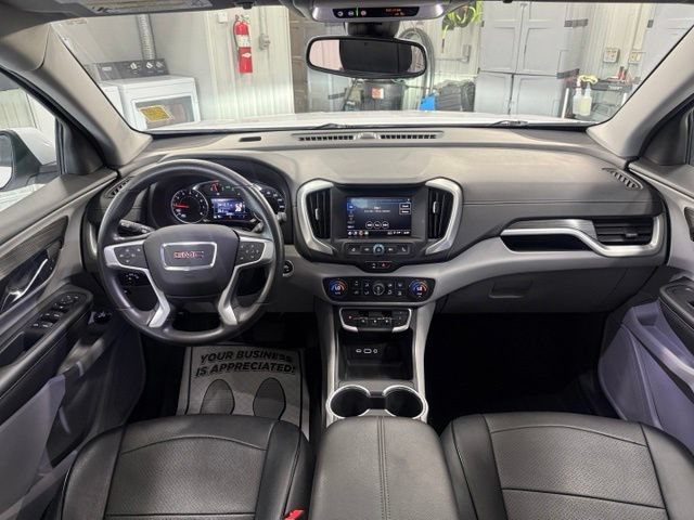 Used 2022 GMC Terrain SLE w/ Driver Convenience Package AWD/4WD image 30