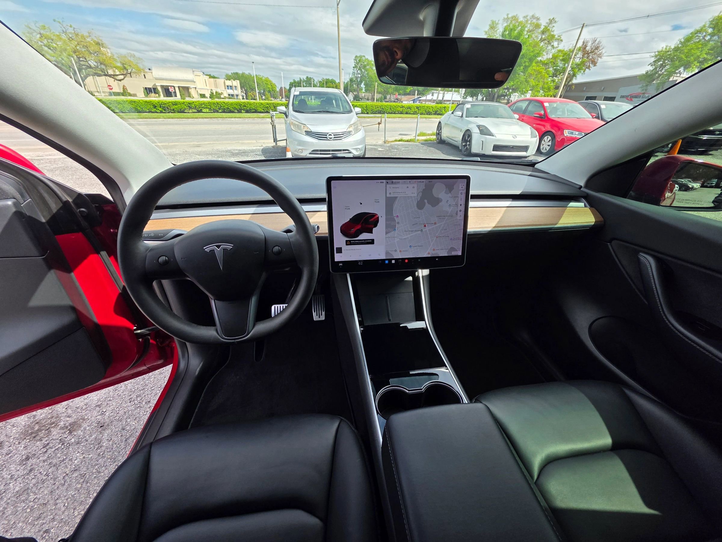 Used 2020 Tesla Model Y Long Range image 10