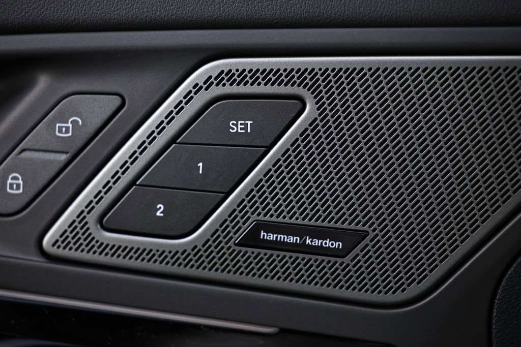 New 2026 BMW X1 xDrive28i w/ Technology Package image 16