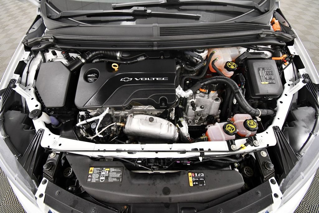 Used 2018 Chevrolet Volt LT FWD image 12