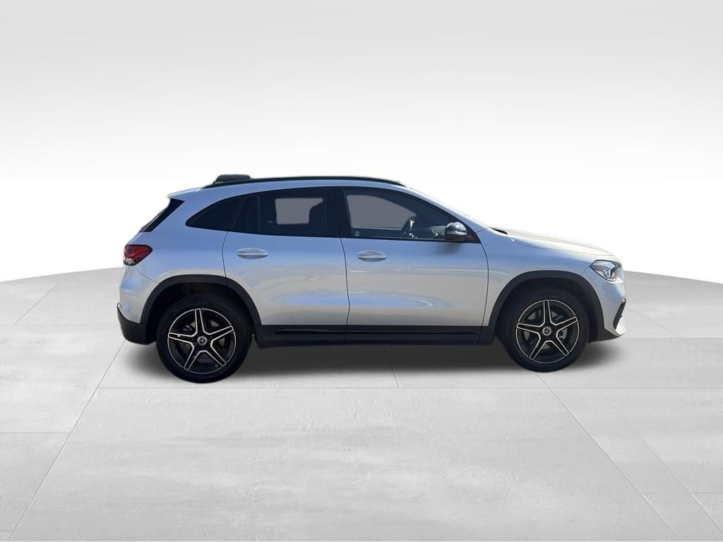 Certified 2022 Mercedes-Benz GLA 250 4MATIC image 6
