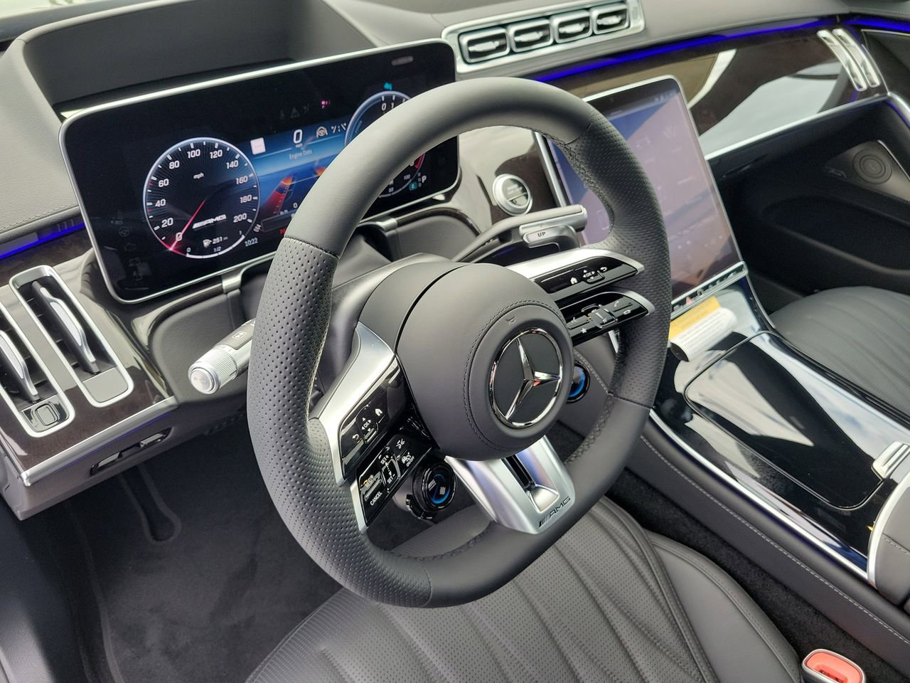 New 2026 Mercedes-Benz S 63 AMG S image 25