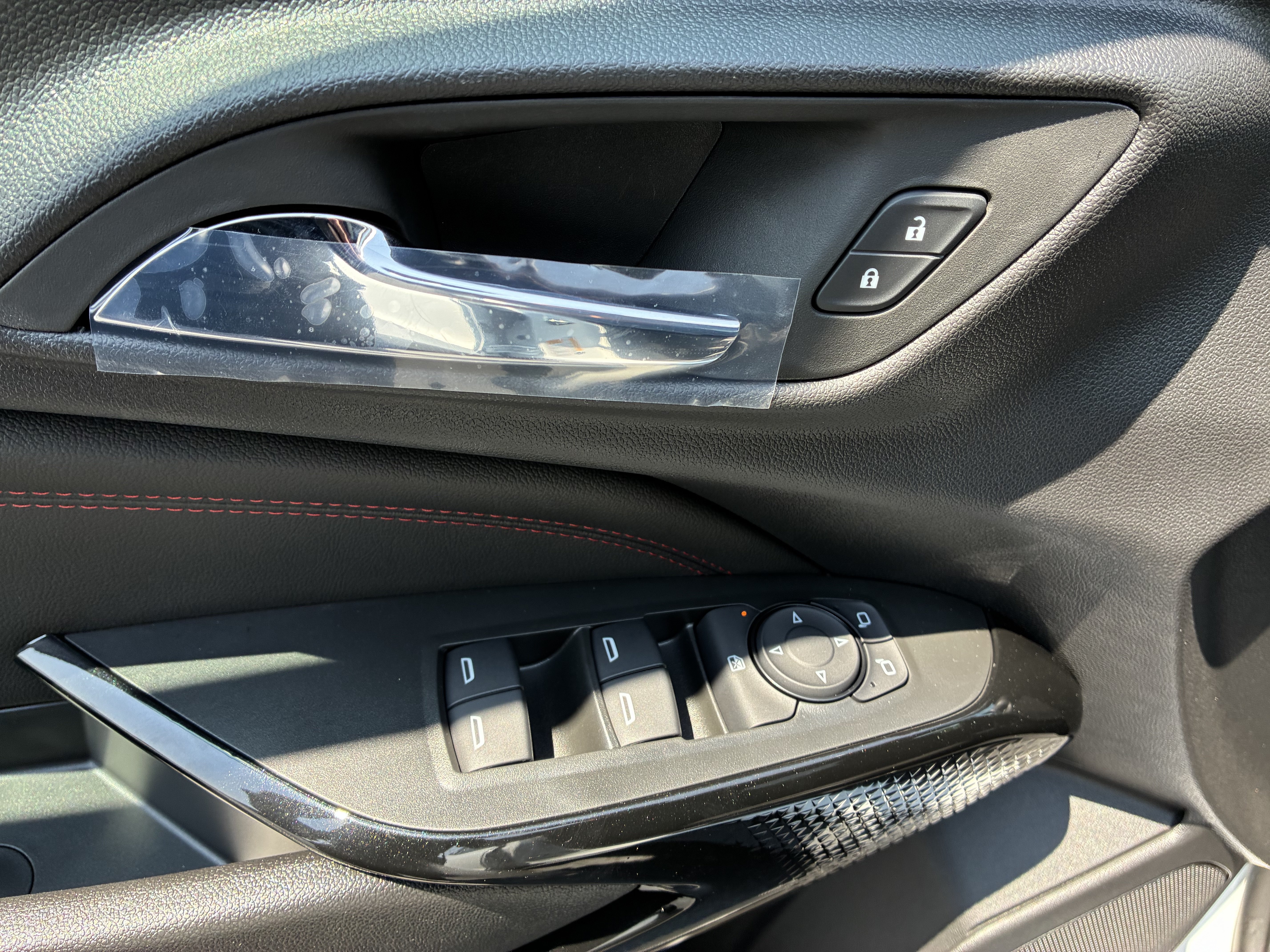 New 2026 Chevrolet Trax RS w/ Driver Confidence Package FWD image 24