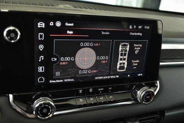 New 2025 GMC Canyon Elevation image 33