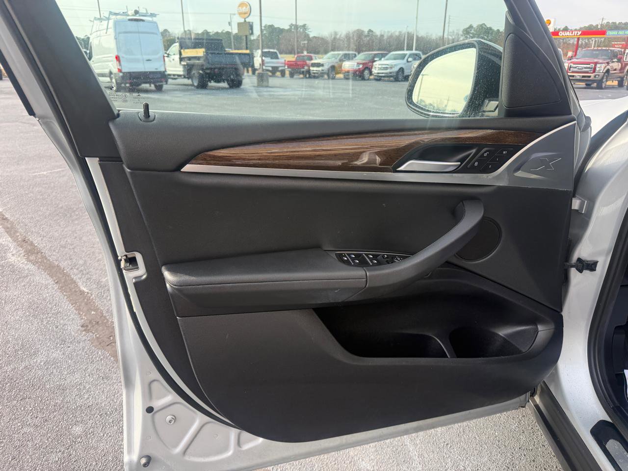 Used 2019 BMW X3 sDrive30i image 7