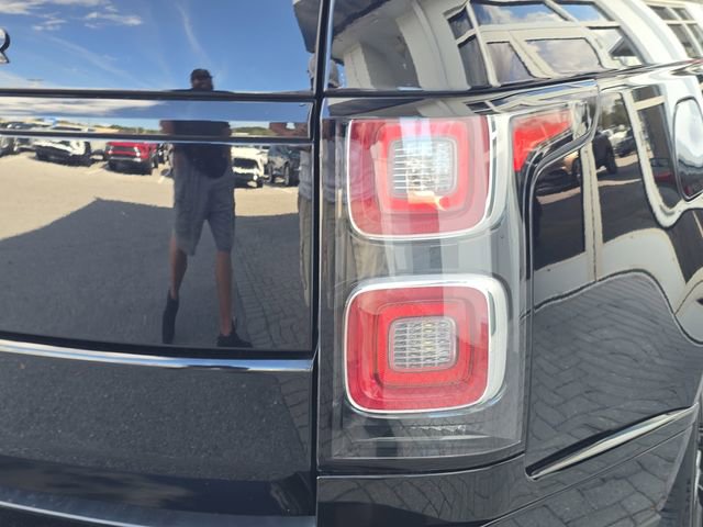 Used 2020 Land Rover Range Rover image 7