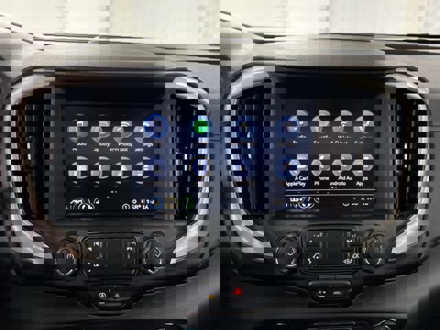 Certified 2023 GMC Terrain SLT w/ Tech Package image 13