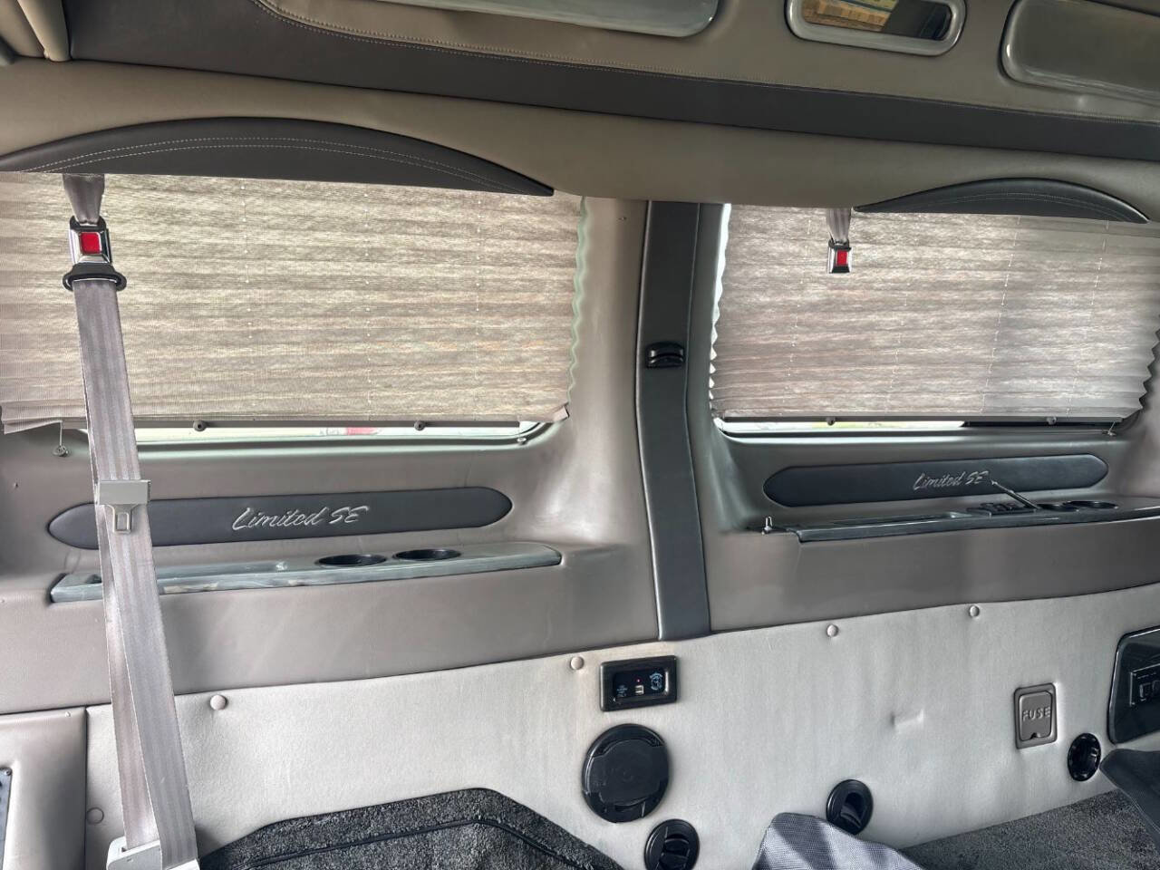 Used 2015 Ford Transit 150 130 Low Roof w/ Exterior Upgrade Package RWD image 28