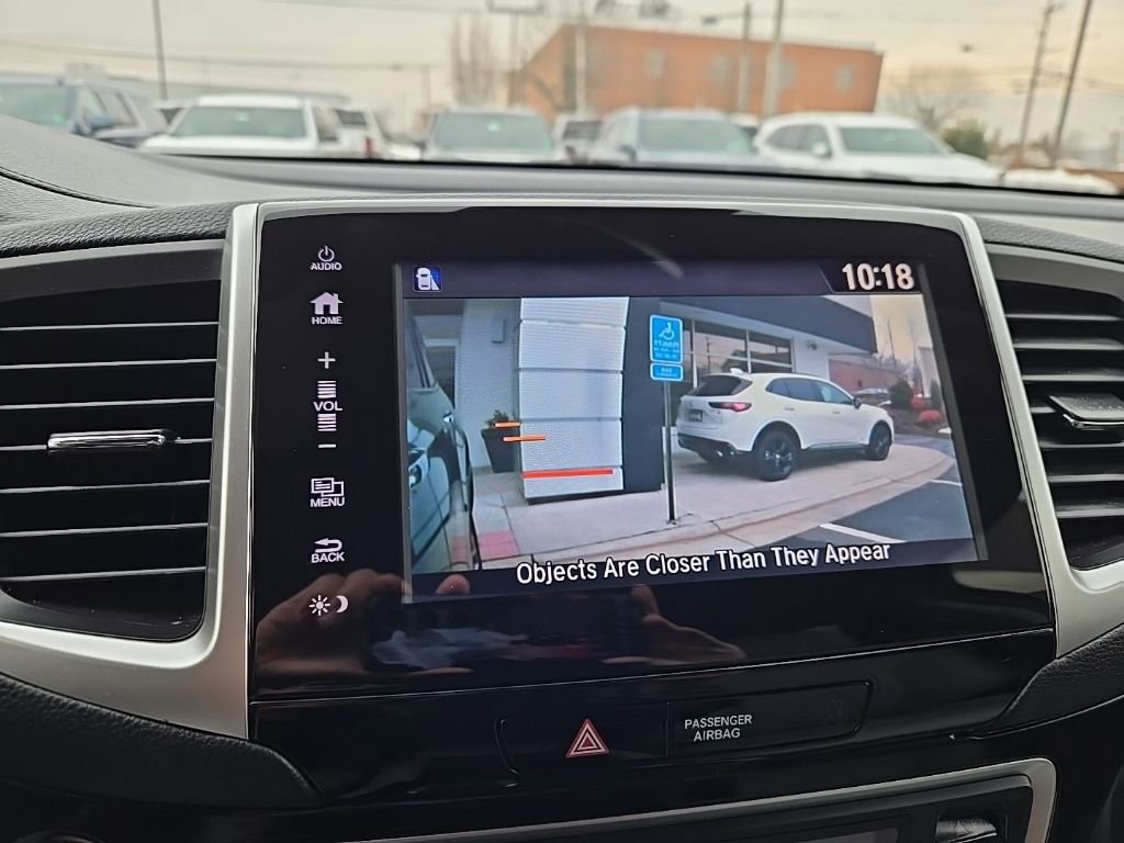 Used 2018 Honda Pilot Touring image 20