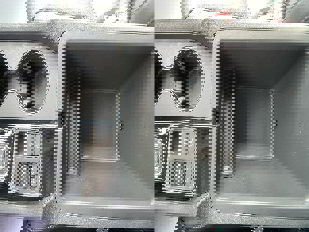 Used 2025 Honda Pilot EX-L image 21