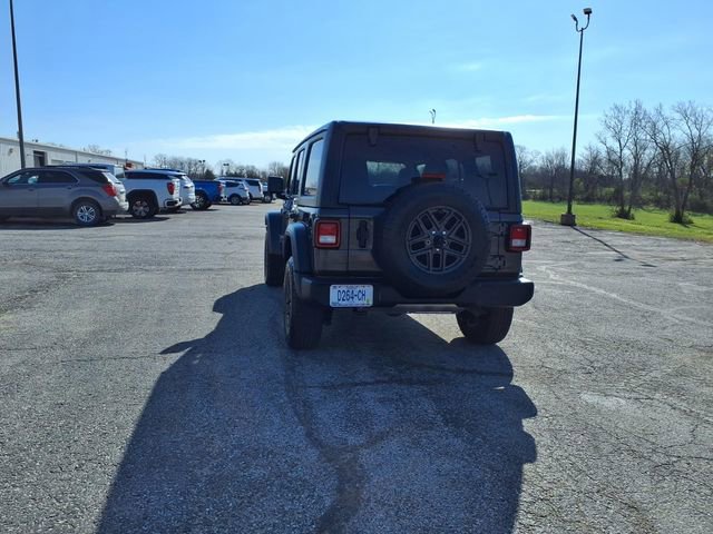Used 2025 Jeep Wrangler Sport S image 27