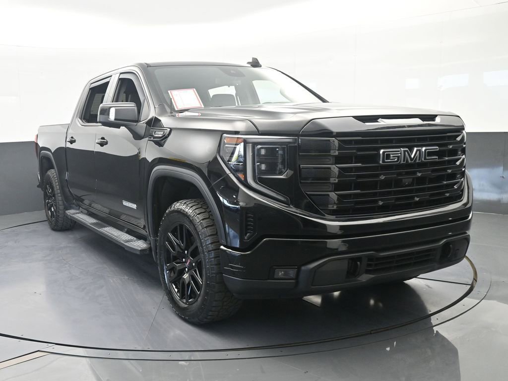 Used 2023 GMC Sierra 1500 Elevation w/ Elevation Premium Package RWD image 9