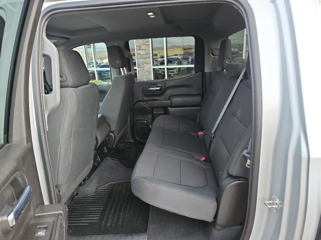 Used 2020 Chevrolet Silverado 1500 Custom w/ Custom Value Package image 17