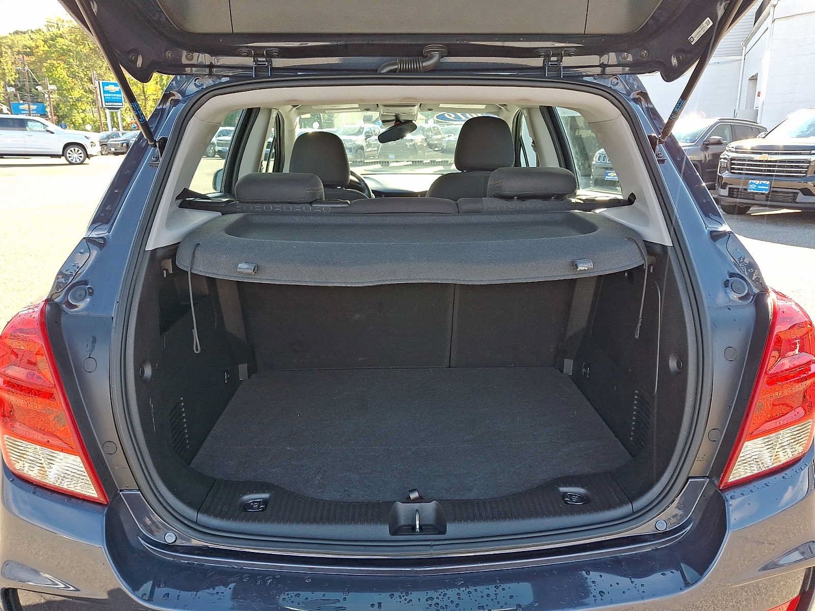 Used 2019 Chevrolet Trax LS w/ LPO, Protection Package FWD image 26