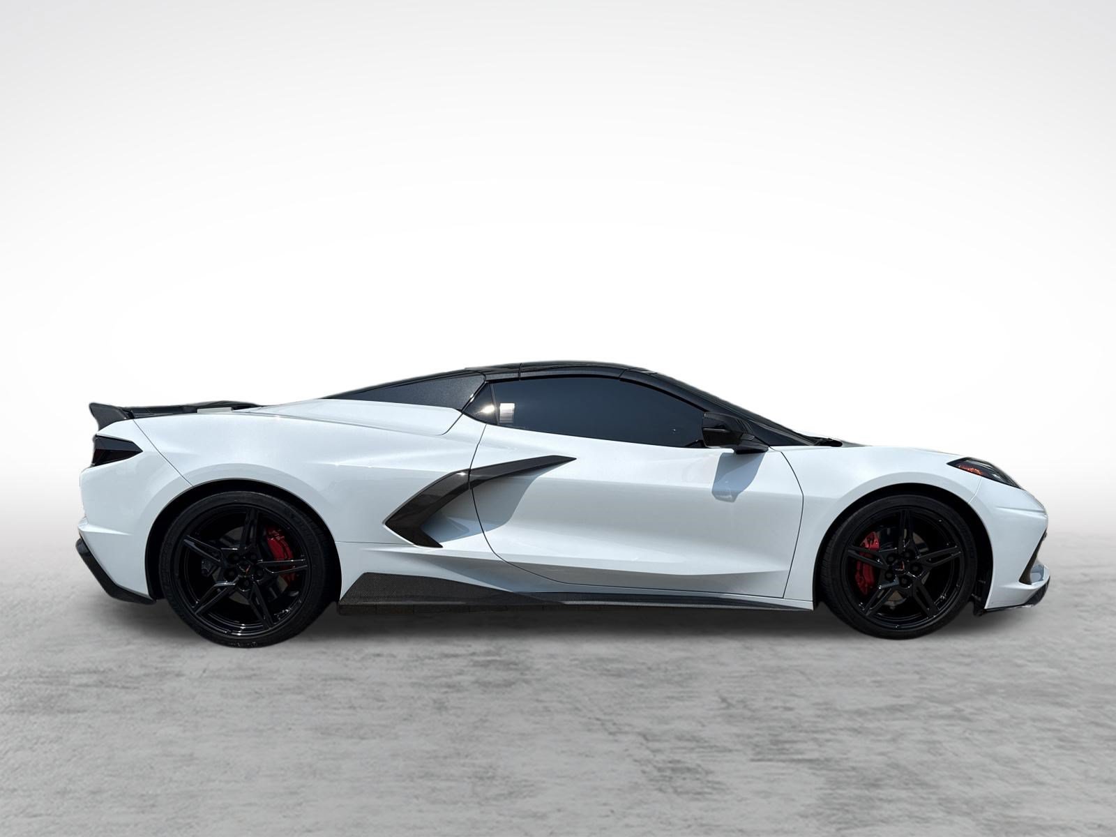 Used 2022 Chevrolet Corvette Stingray Premium Conv w/ LPO, Roadside Safety Package RWD image 10