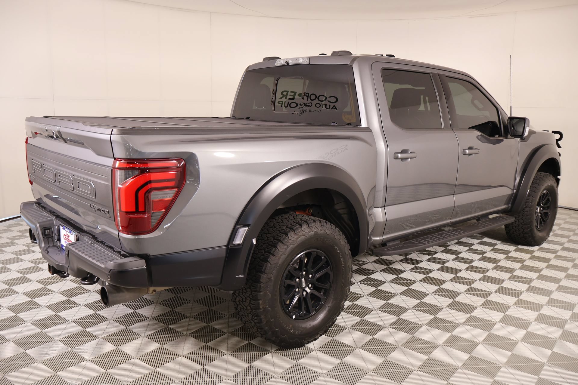 Used 2024 Ford F150 Raptor AWD/4WD image 23