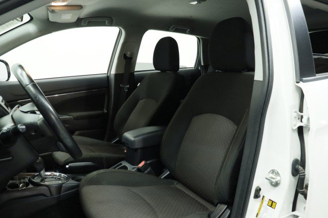 Used 2017 Mitsubishi Outlander Sport ES FWD image 8