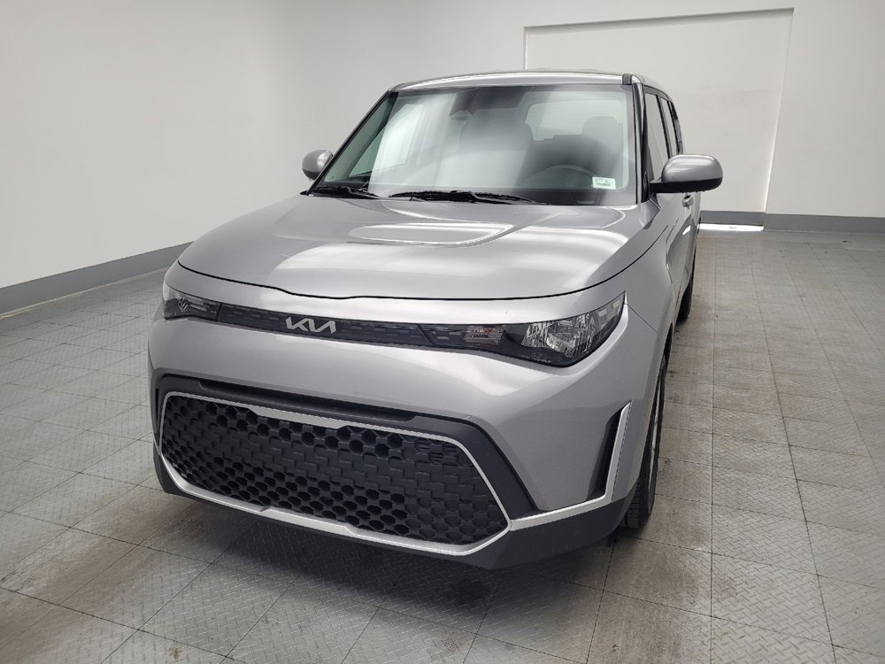 Used 2025 Kia Soul LX image 15