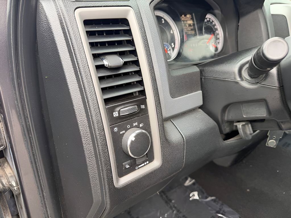 Used 2015 RAM 1500 Tradesman image 19
