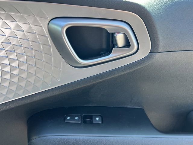Certified 2024 Kia Soul LX w/ Option Group 015 image 26