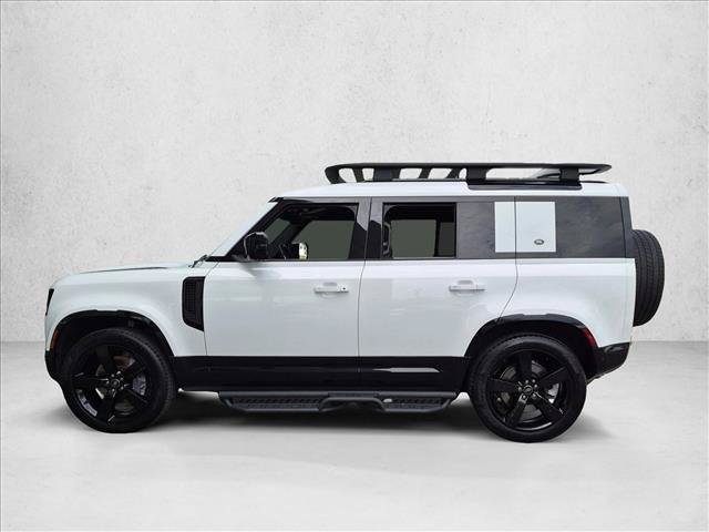 Used 2022 Land Rover Defender 110 X-Dynamic SE AWD/4WD image 9