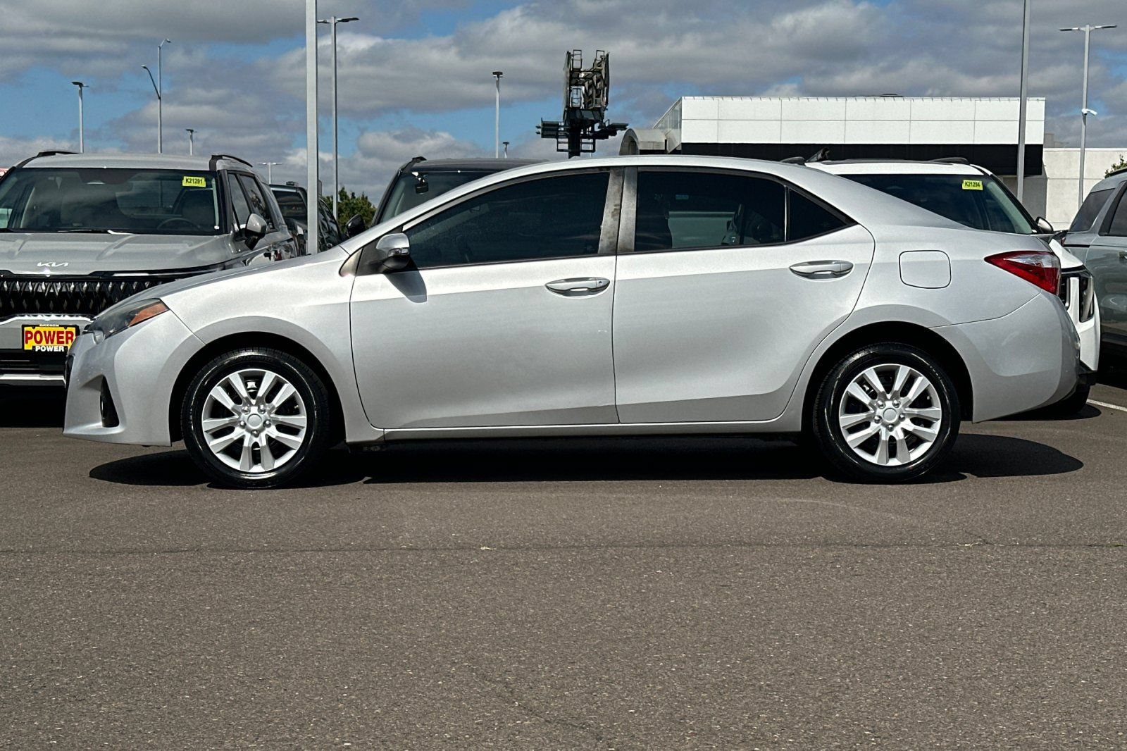 Used 2015 Toyota Corolla S FWD image 7