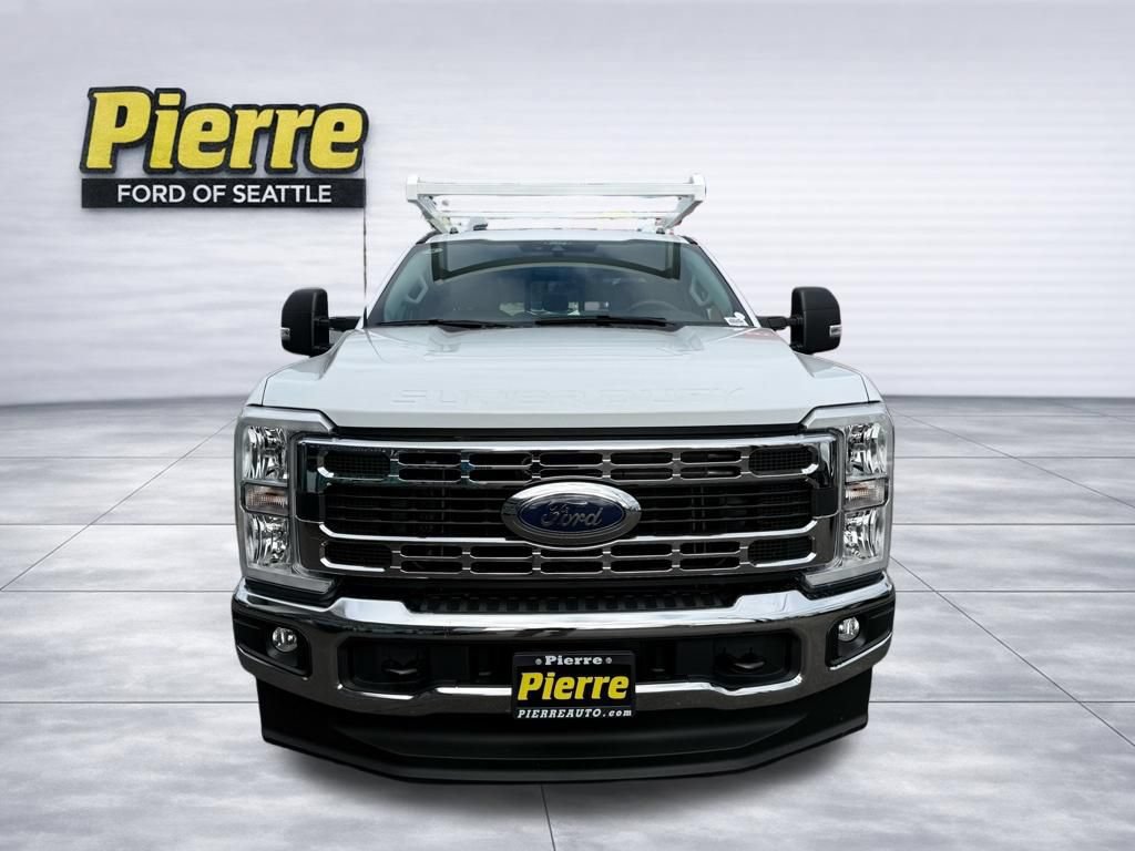 New 2026 Ford F350 XL w/ XL Chrome Package AWD/4WD image 6