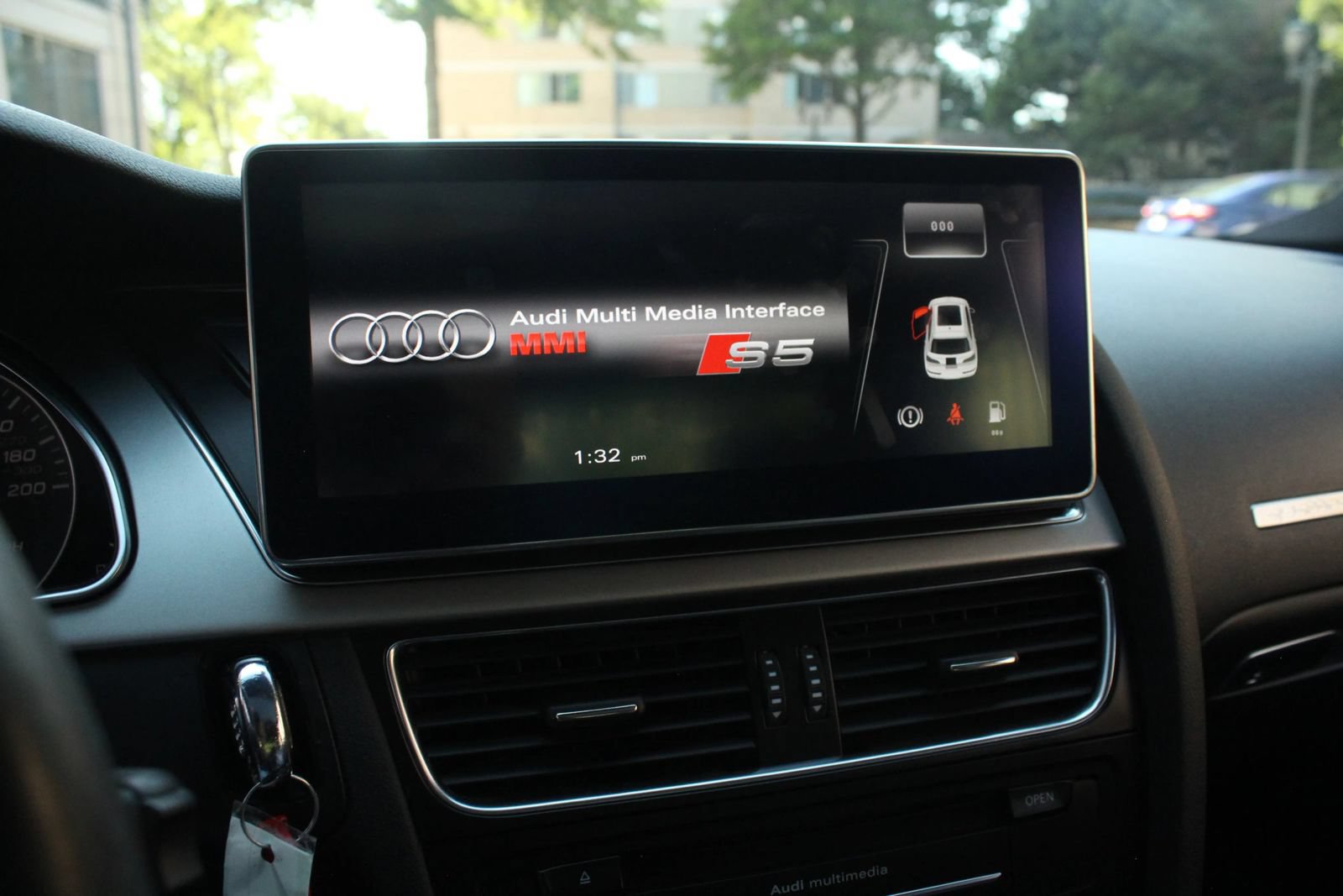 Used 2010 Audi S5 Premium Plus AWD/4WD image 27