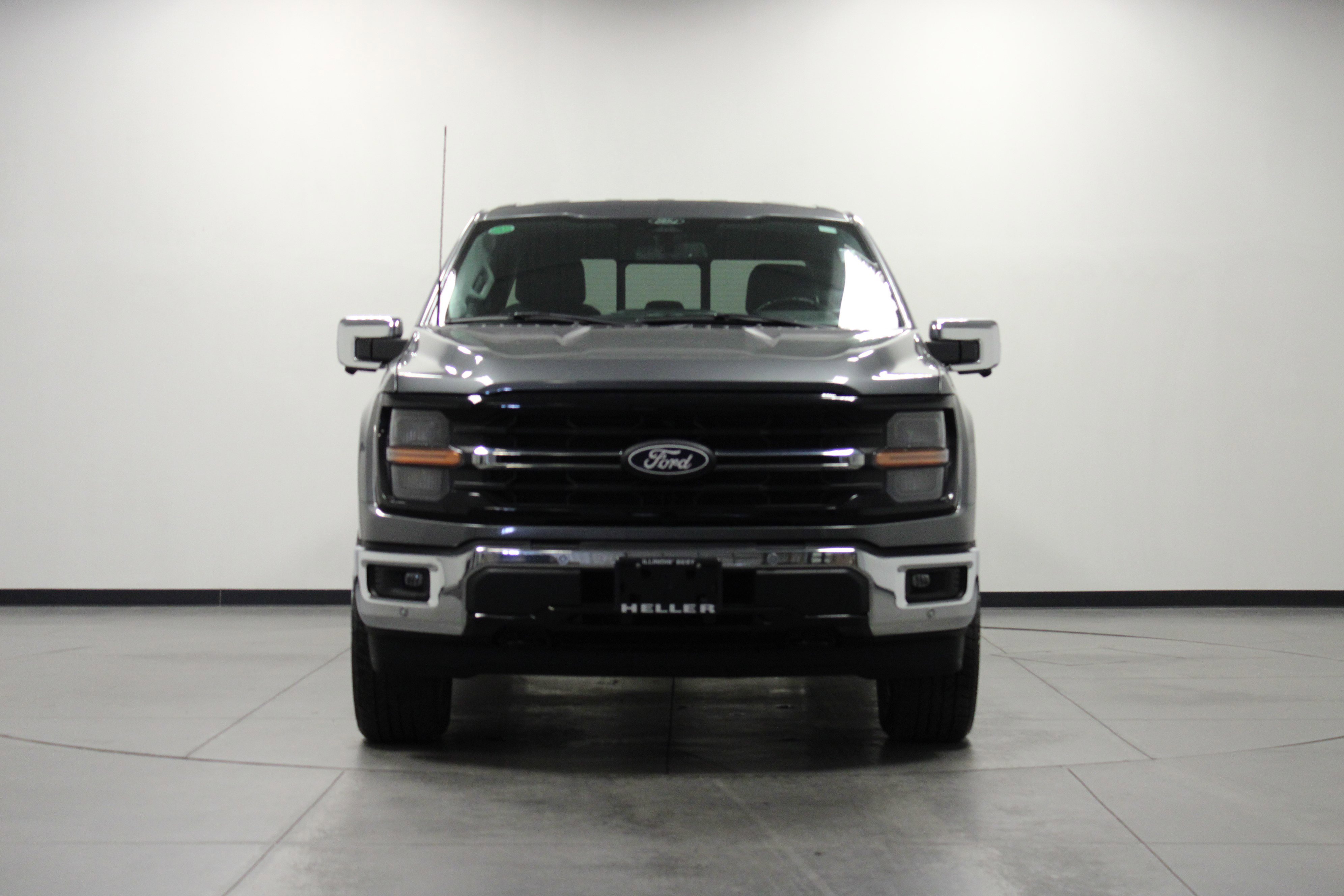 Used 2024 Ford F150 XLT w/ Equipment Group 303A High image 9