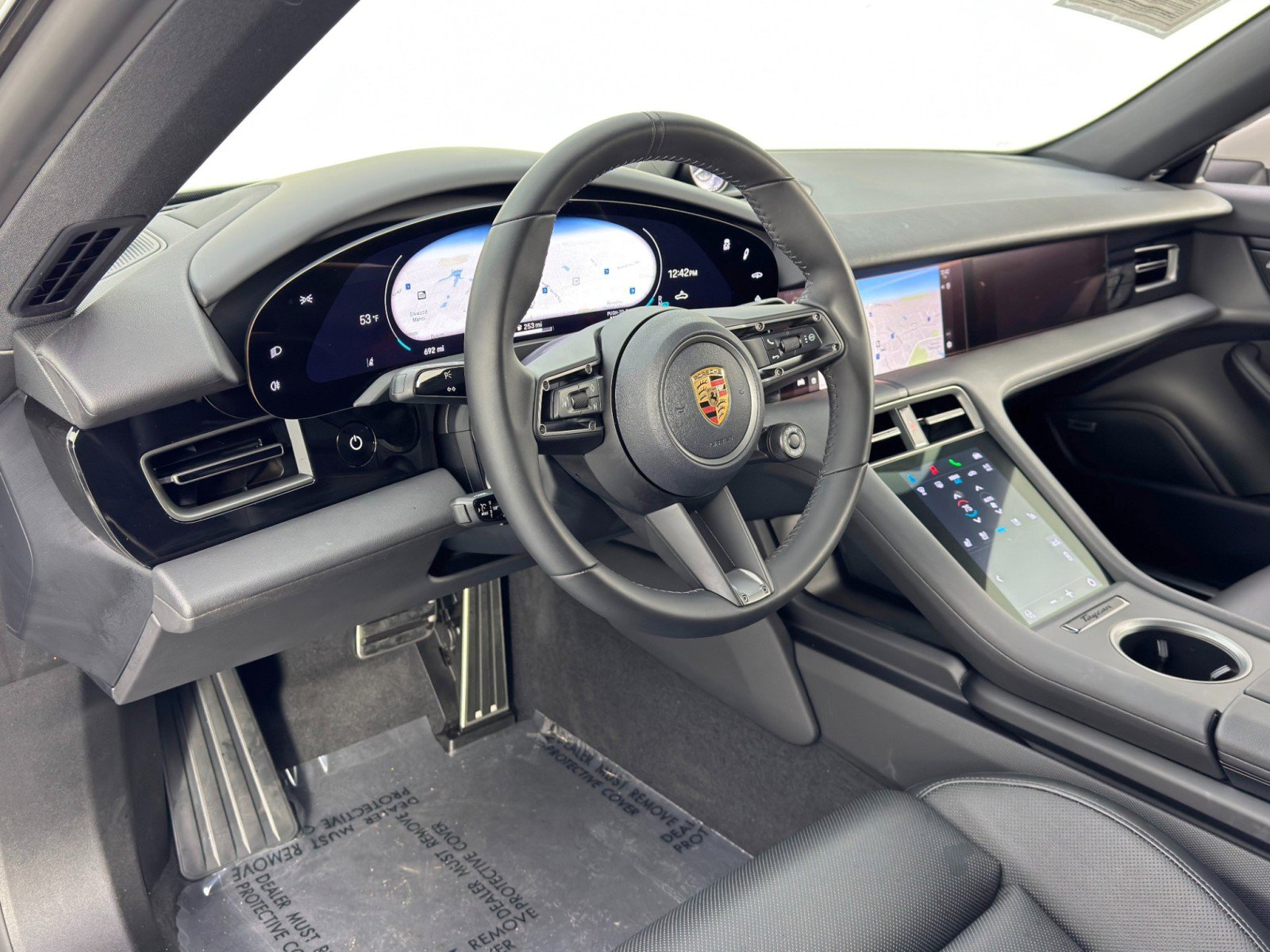 Used 2025 Porsche Taycan 4S w/ Premium Package image 14