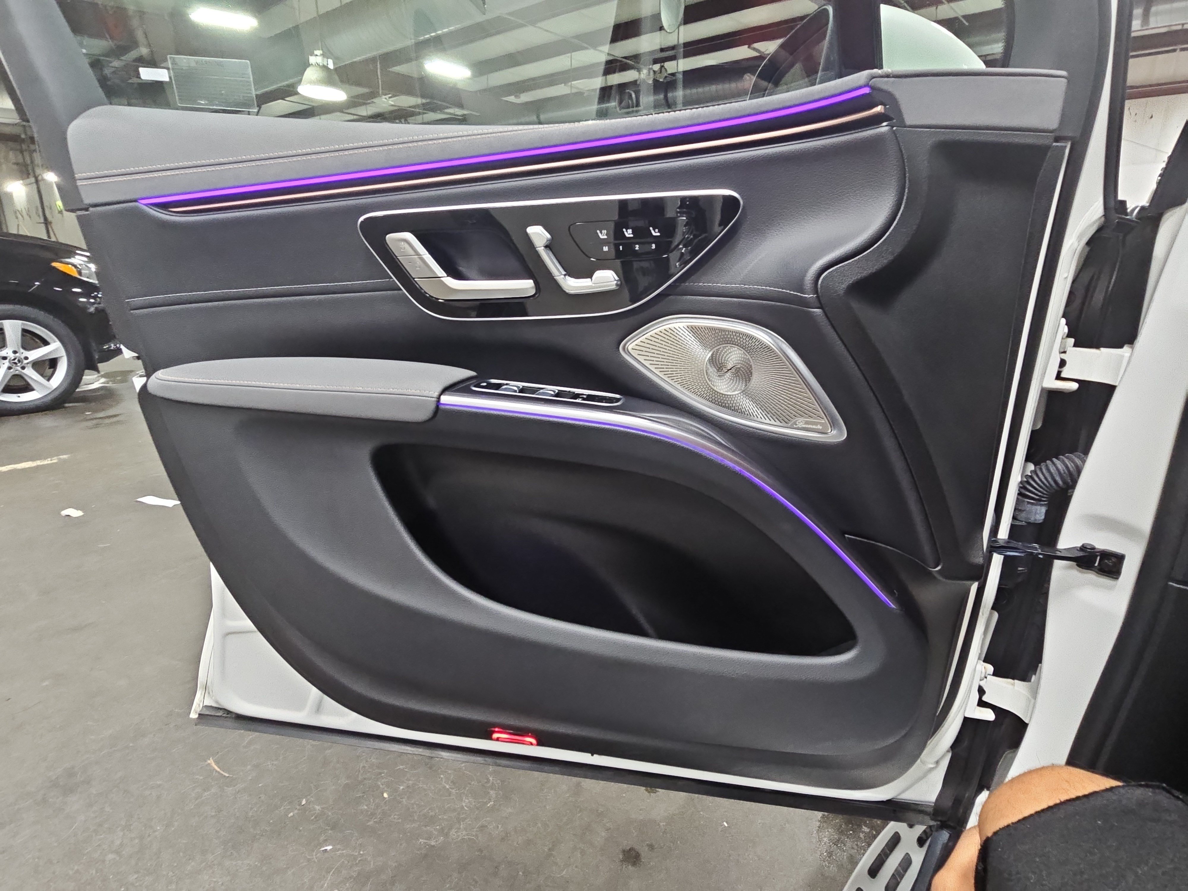 Certified 2023 Mercedes-Benz EQS 450+ SUV image 27