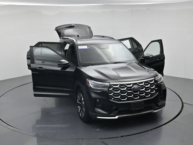 Certified 2025 Ford Explorer Platinum w/ LUX Leather Package AWD/4WD image 54