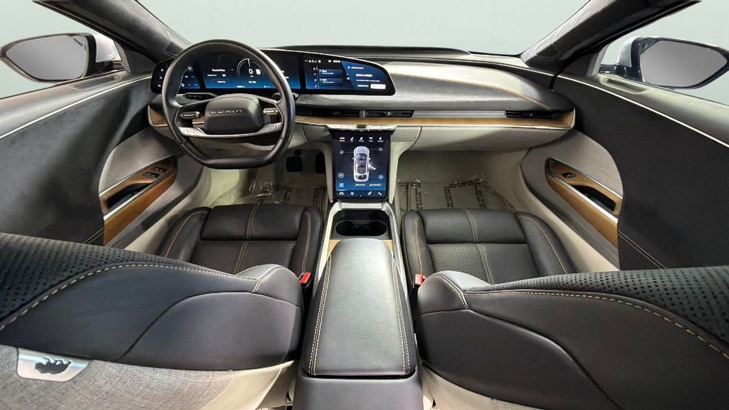 Used 2023 Lucid Air Grand Touring image 38