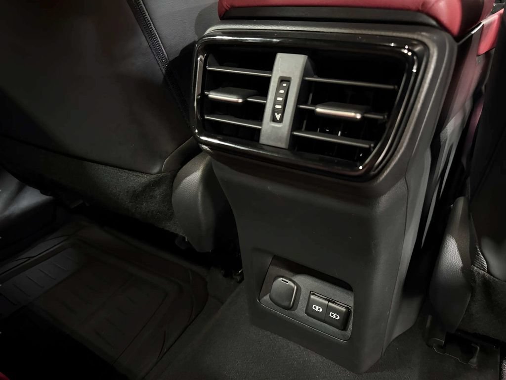 Used 2024 Lexus NX 250 FWD image 19