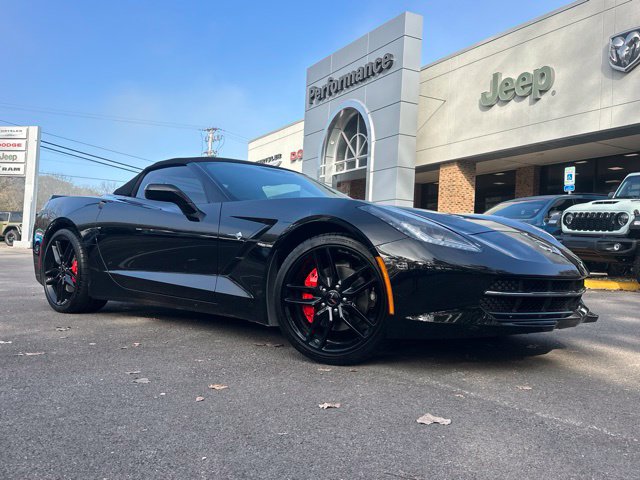 Used 2019 Chevrolet Corvette Stingray Convertible w/ 1LT RWD image 2