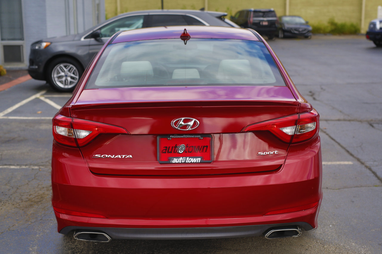 Used 2017 Hyundai Sonata Sport w/ Cargo Package image 14