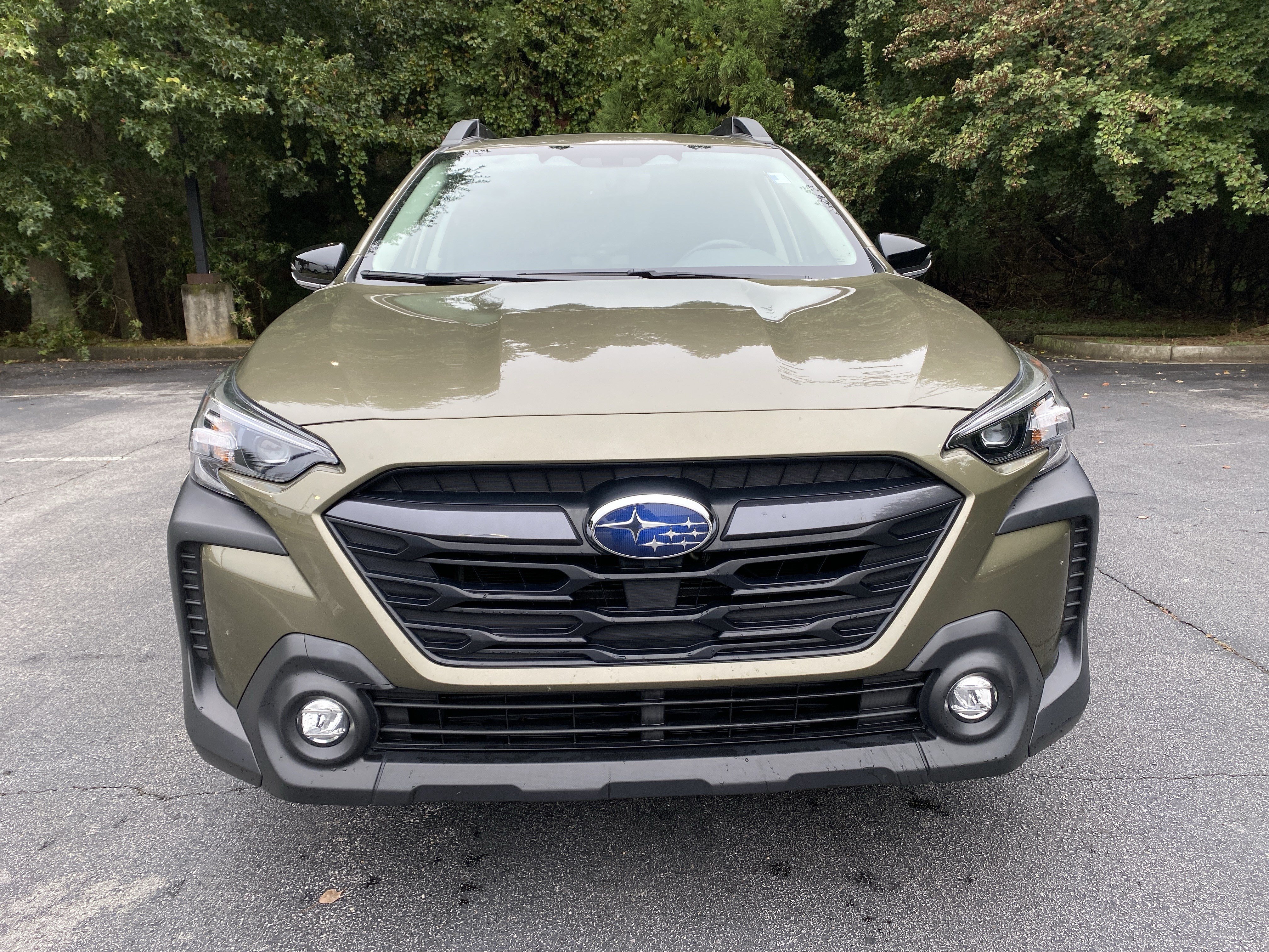 Used 2025 Subaru Outback Premium w/ Popular Package #1 AWD/4WD image 3