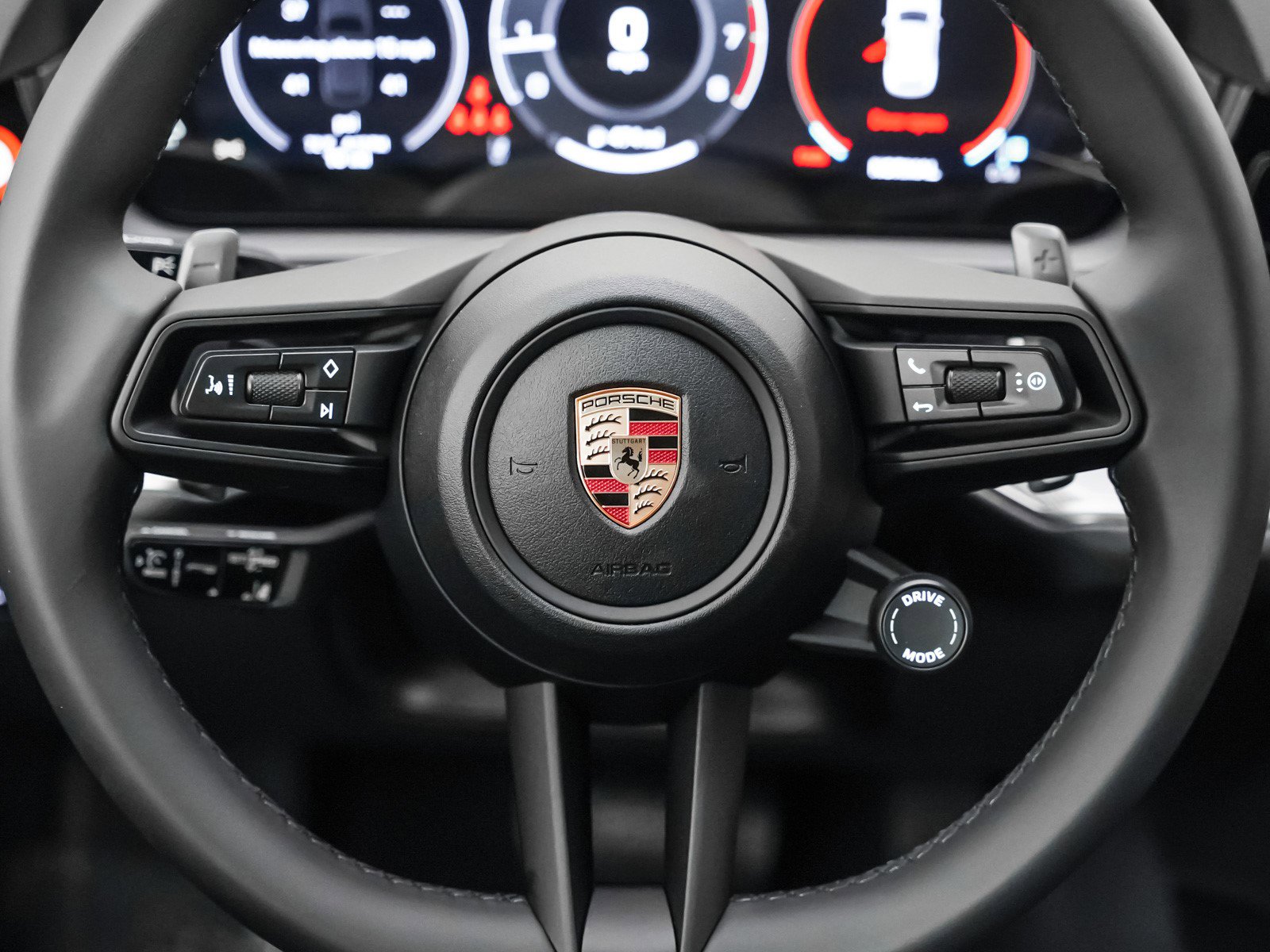 New 2026 Porsche Cayenne image 17
