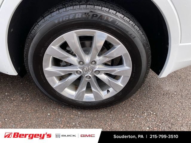 Used 2017 Buick Envision Essence AWD/4WD image 37