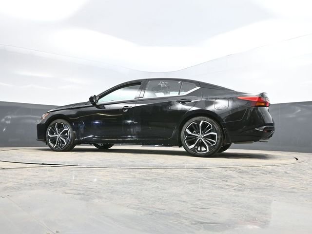 Used 2025 Nissan Altima 2.5 SR image 45