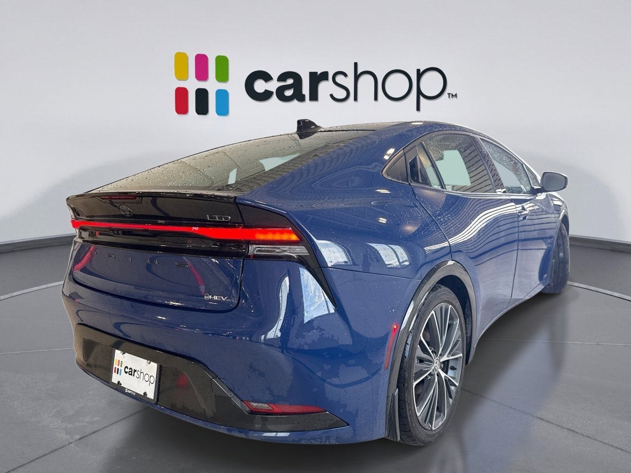 Used 2024 Toyota Prius Limited w/ Limited Premium Package AWD/4WD image 5