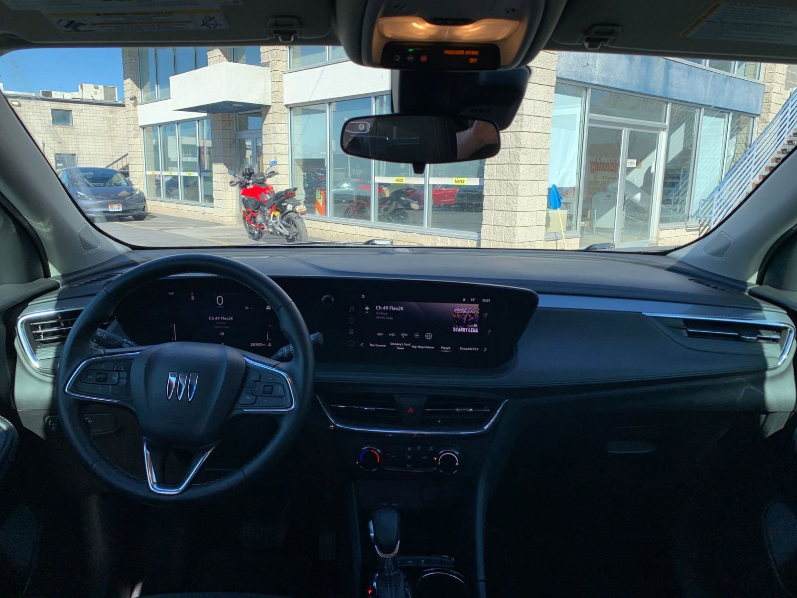 Used 2025 Buick Encore GX Preferred image 32