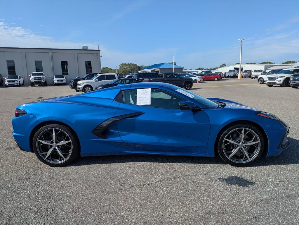 Used 2023 Chevrolet Corvette Stingray Convertible w/ 1LT RWD image 5