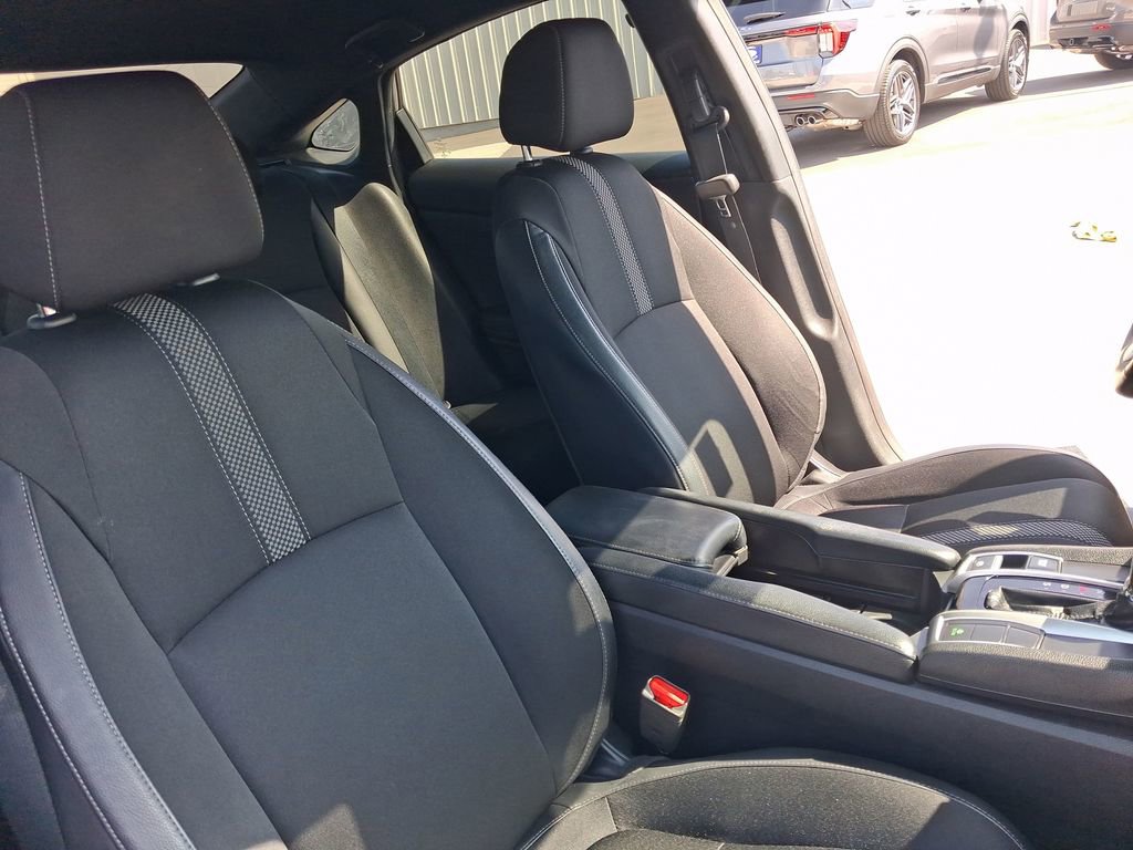 Used 2019 Honda Civic Sport image 29