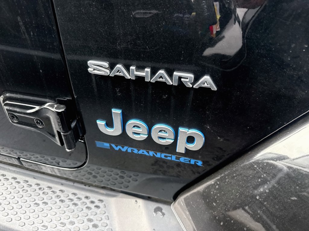 Certified 2023 Jeep Wrangler Unlimited Sahara w/ Cold Weather Group AWD/4WD image 5